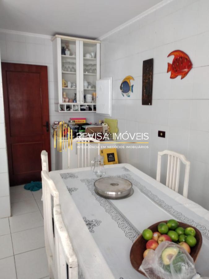 Casa de Condomínio à venda com 4 quartos, 450m² - Foto 18