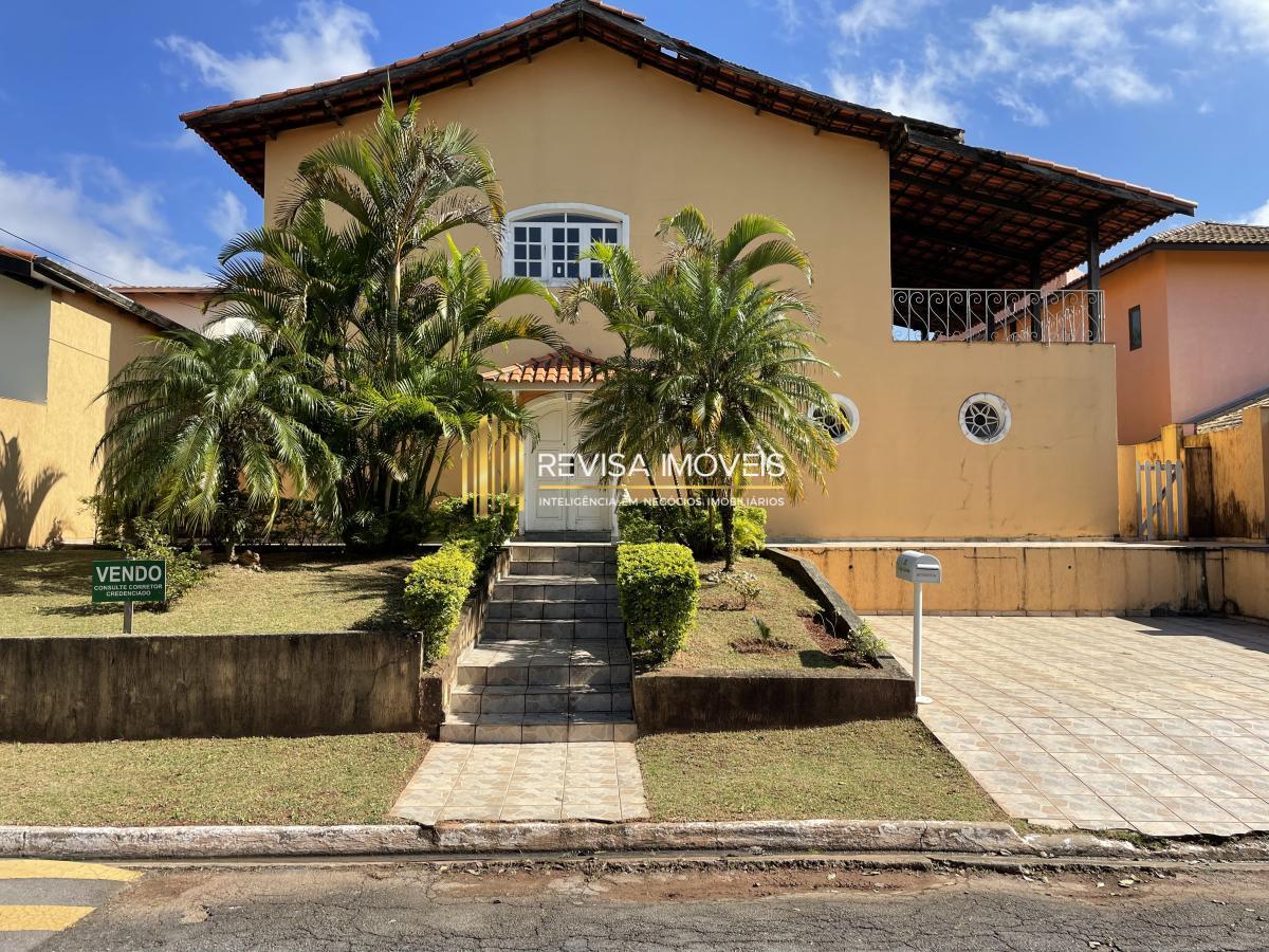 Casa de Condomínio à venda com 4 quartos, 276m² - Foto 2