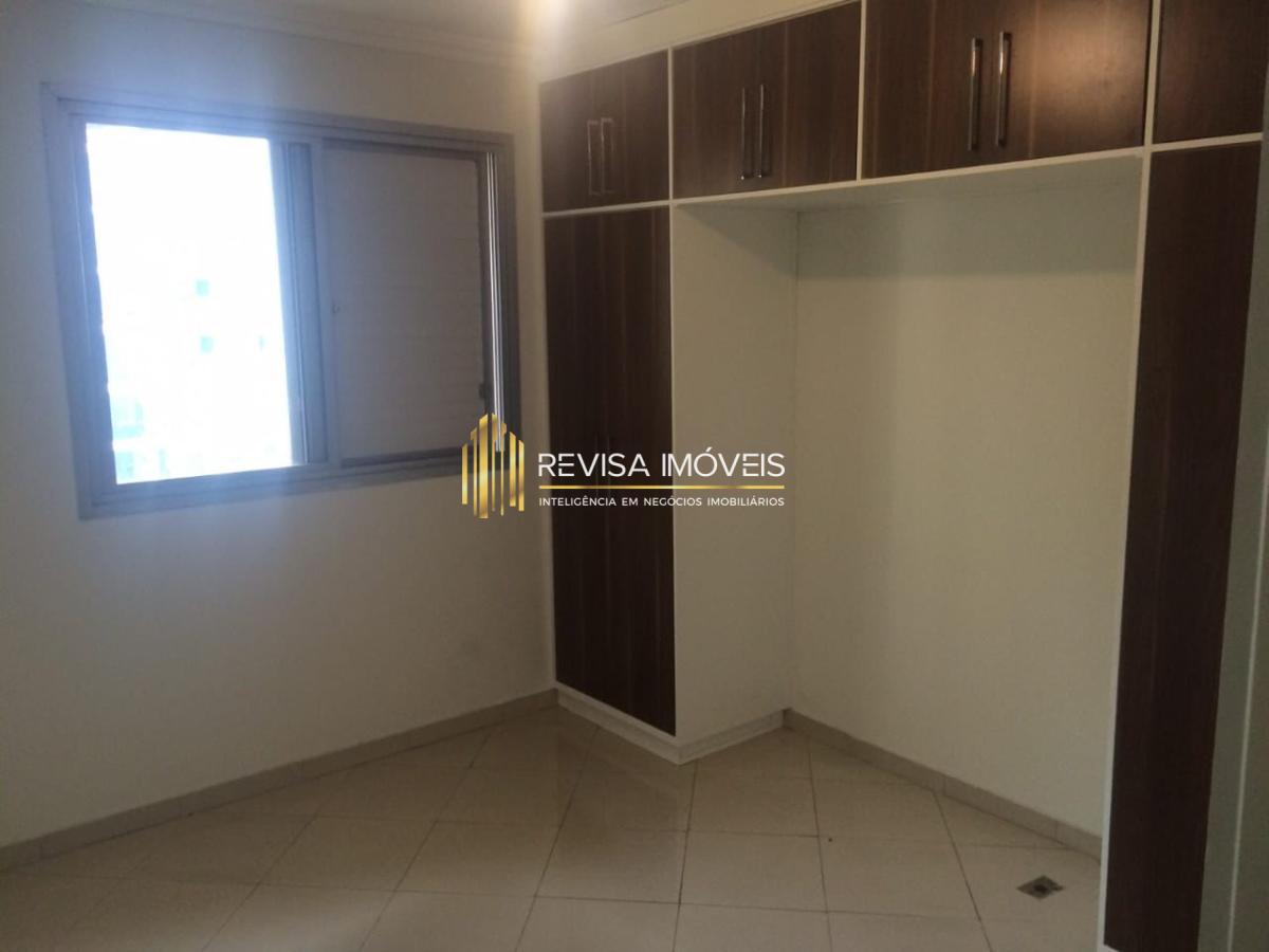 Apartamento para alugar com 4 quartos, 264m² - Foto 5