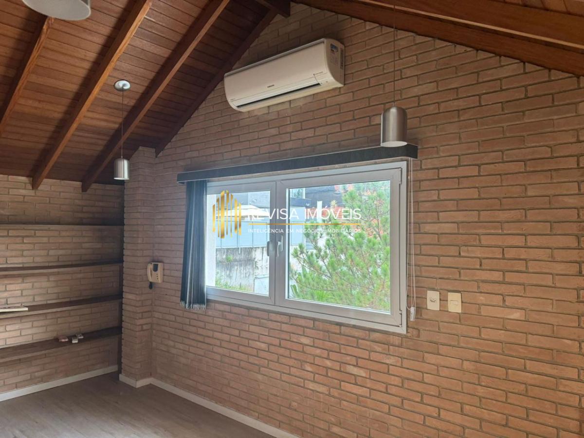 Casa de Condomínio para alugar com 4 quartos, 440m² - Foto 38