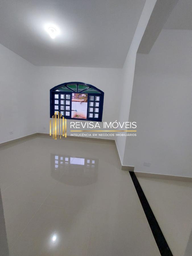 Casa de Condomínio para alugar com 4 quartos, 270m² - Foto 5