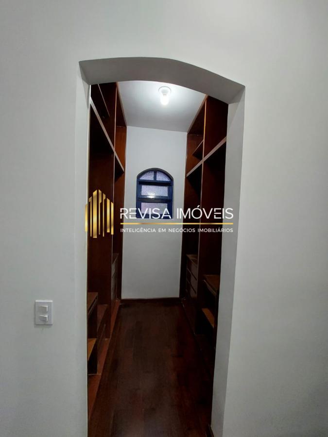 Casa de Condomínio para alugar com 4 quartos, 270m² - Foto 28