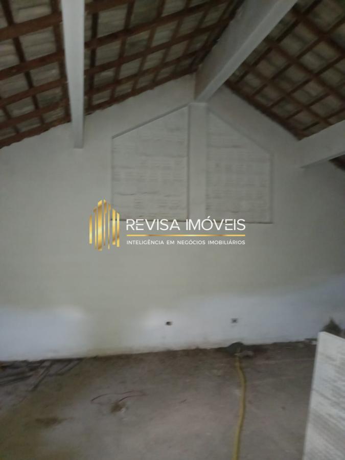 Casa de Condomínio para alugar com 4 quartos, 270m² - Foto 35