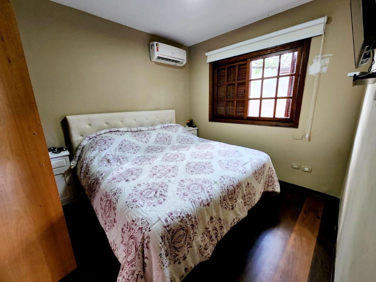 Casa de Condomínio à venda com 4 quartos, 450m² - Foto 22