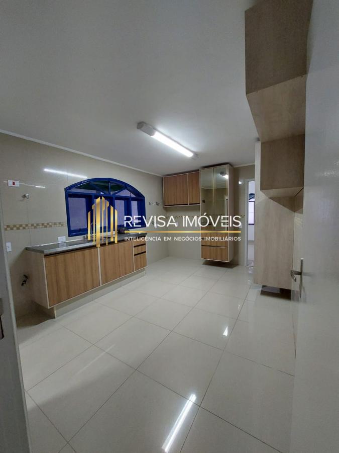 Casa de Condomínio à venda com 4 quartos, 270m² - Foto 3