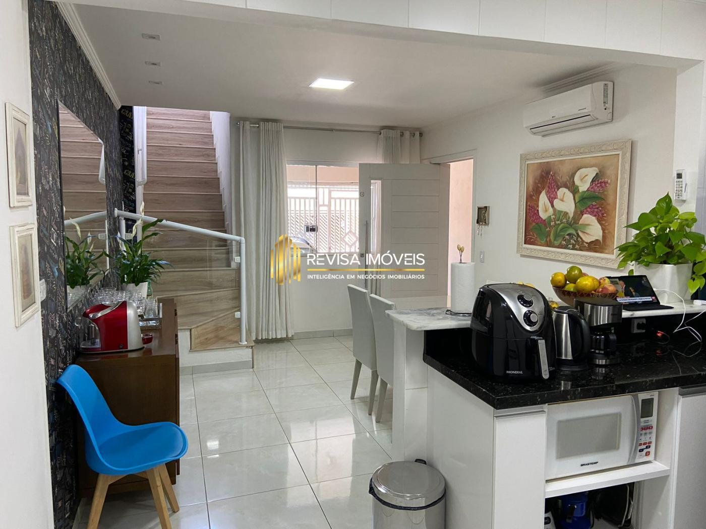 Casa à venda com 3 quartos, 250m² - Foto 8