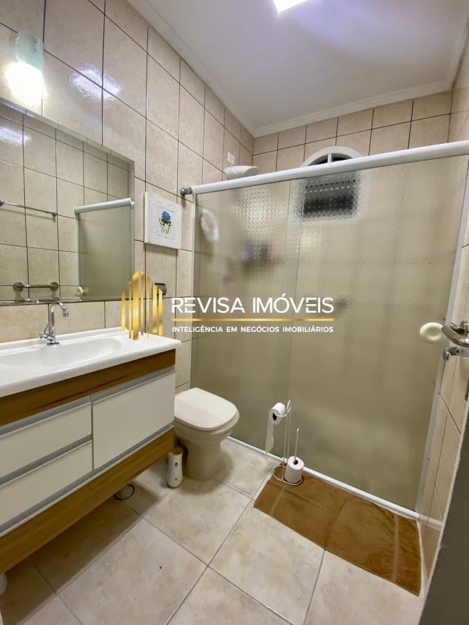 Casa à venda com 3 quartos, 250m² - Foto 14