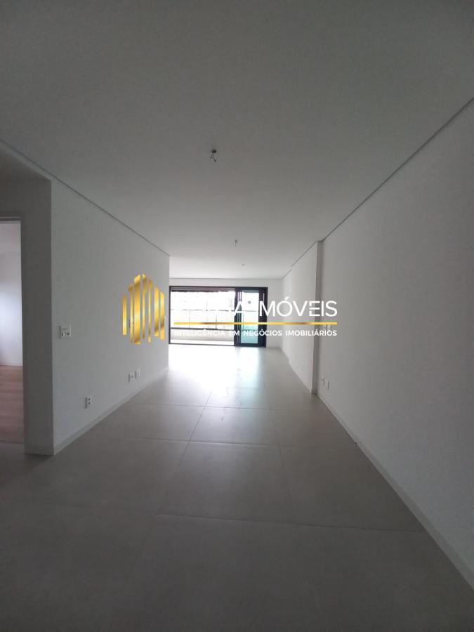 Apartamento à venda com 2 quartos, 113m² - Foto 2