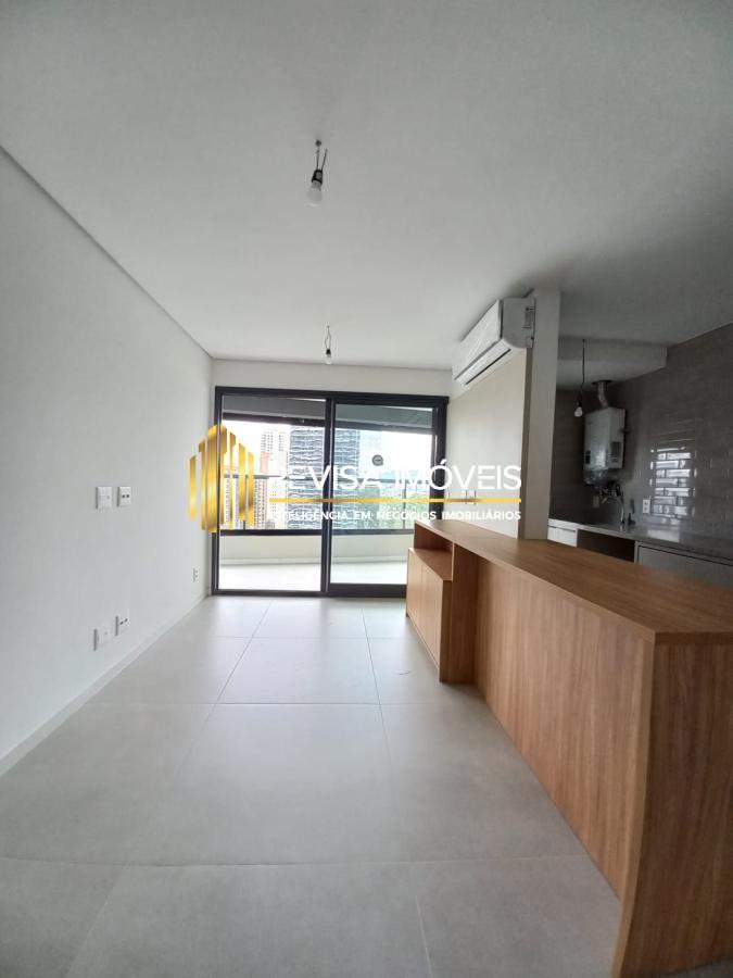 Apartamento à venda com 1 quarto, 75m² - Foto 3